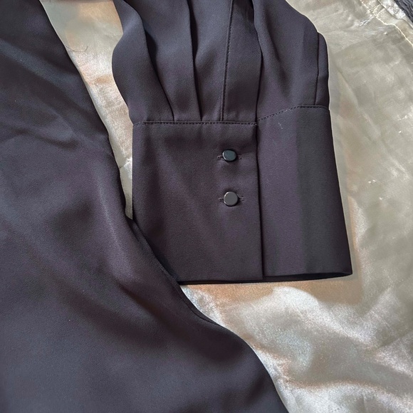 NEW PHOTOS! TUXEDO BLOUSE, BLACK, SIZE 3X, FRONT PLEATS, FRONT BUTTONS, LONG SLV - Picture 7 of 12